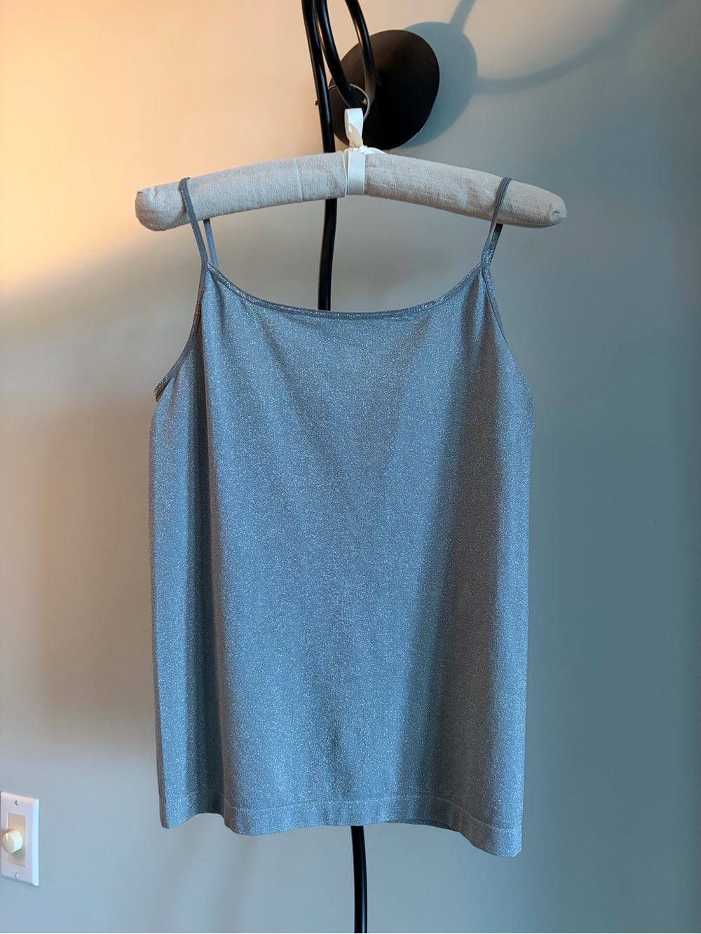 NWT ANN TAYLOR
SHIMMERY CAMISOLE BLOUSE